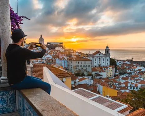 Why Are Countless US Citizens Relocating to Portugal?